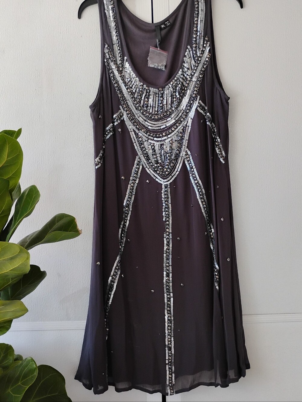 Kay Celine Embellished Sleeveless Beaded Midi Dress - Black